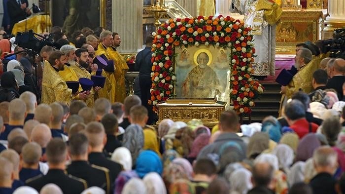 Почему жители Коломны считают день смерти Николая Чудотворца особенным?